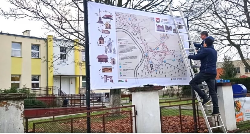 Lubiąż ma nową tablicę turystyczną!