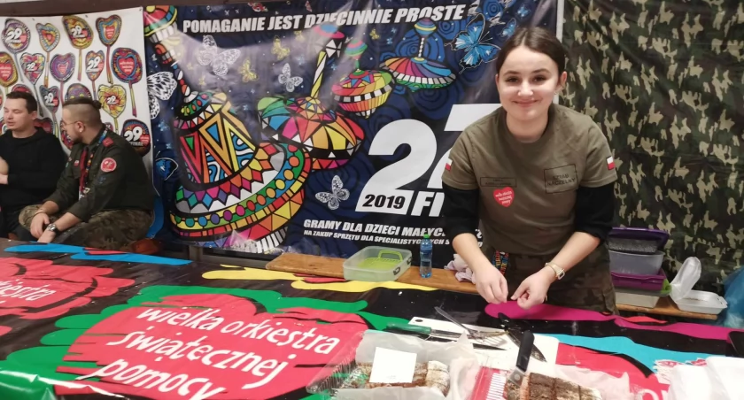 Brzeg Dolny gra dzisiaj z Wielką Orkiestrą Świątecznej Pomocy [ZDJĘCIA]