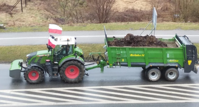 Rolnicy strajkują pod Wrocławiem, są duże utrudnienia w ruchu