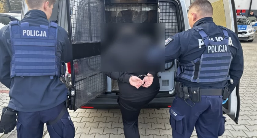 Myśleli, że oszukają kasy samoobsługowe w sklepie