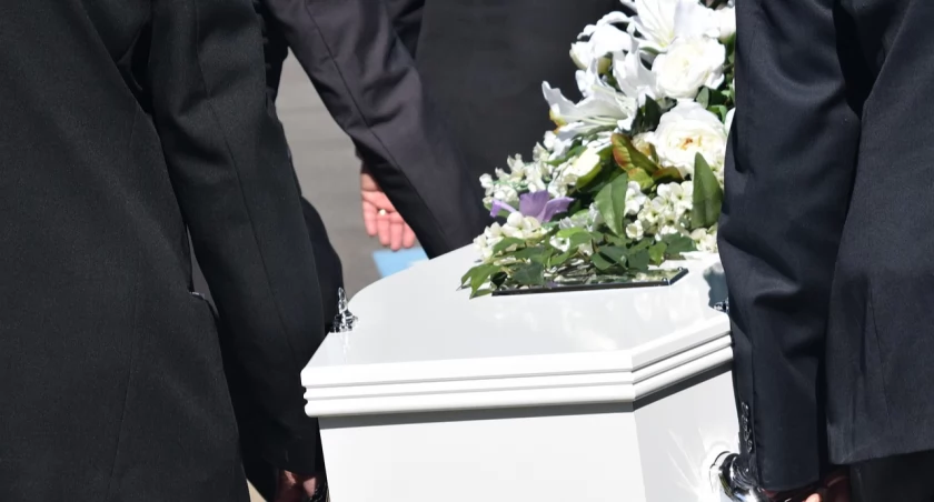 Zasiłek pogrzebowy nie tylko dla najbliższych