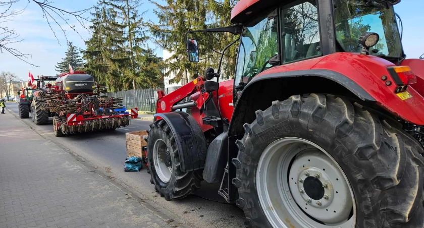 Trwa protest rolników w powiecie wołowskim