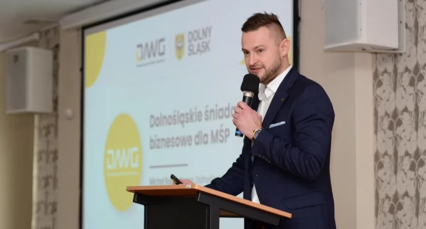Ruszają dofinansowania do szkoleń i kursów dla Dolnoślązaków. Skorzystać może każdy!