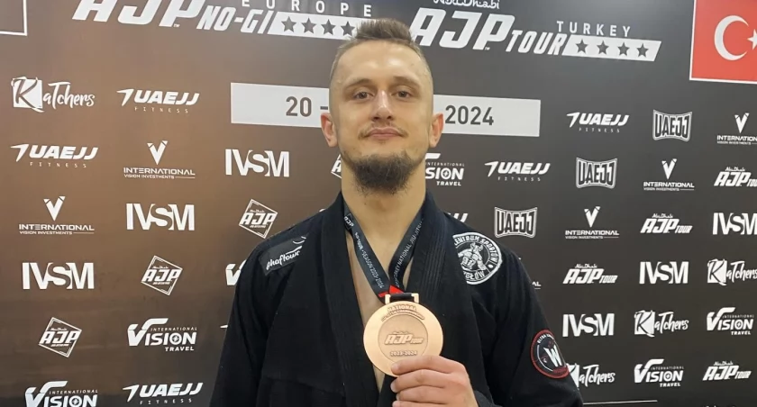 Radosław Chmura z brązem na zawodach w Stambule