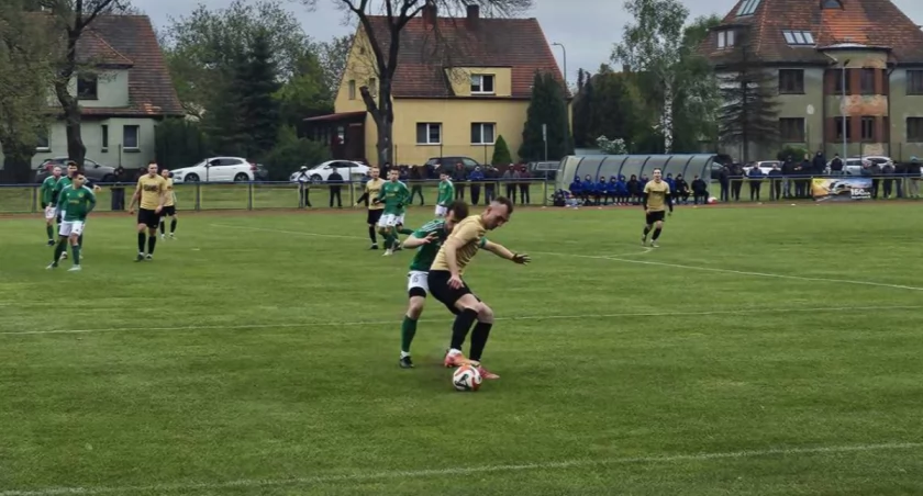 Hit kolejki bez zwycięzcy