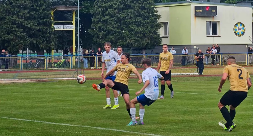 Derby już za nami. Teraz pora na następną kolejkę klasy okręgowej