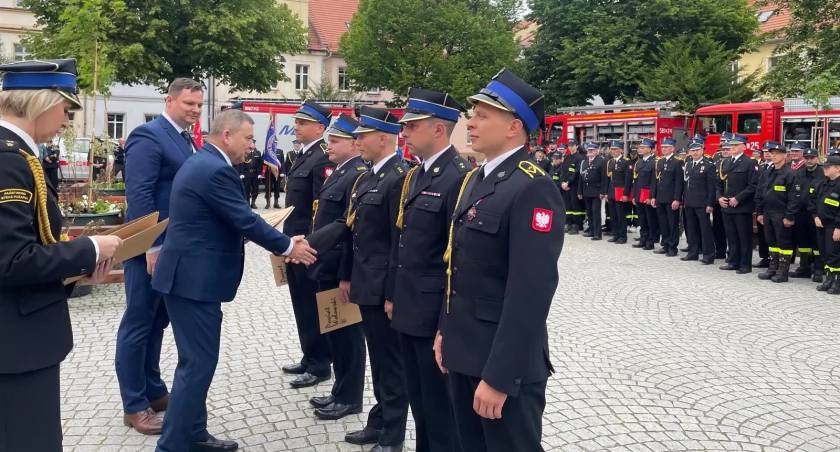 Strażacy z całego powiatu świętowali w Wołowie [GALERIA]