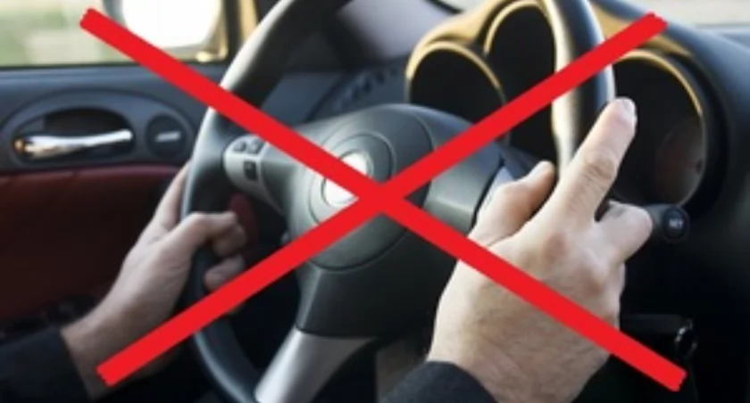Kierowanie samochodem pomimo cofniętych uprawnień to przestępstwo