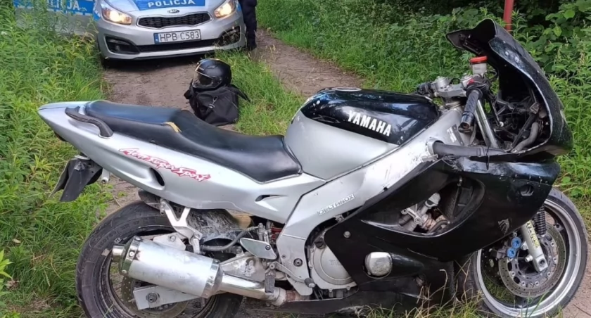 Pościg za motocyklistą, który nie zatrzymał się do kontroli