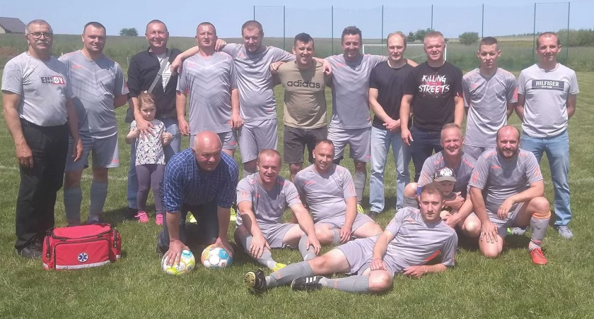 Stowarzyszenie Klub Piłkarski Ruch Warzęgowo