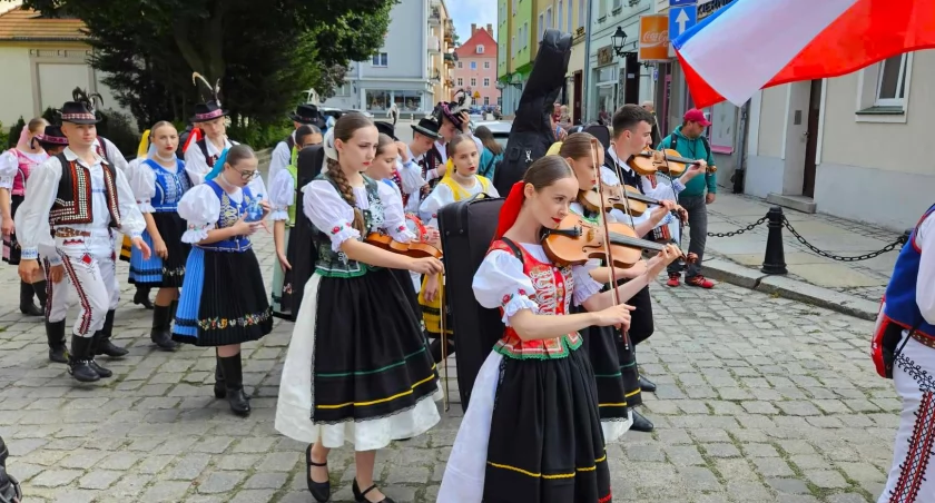 Muzyka, tańce i zabawy w Świecie pod Kyczerą! [GALERIA]