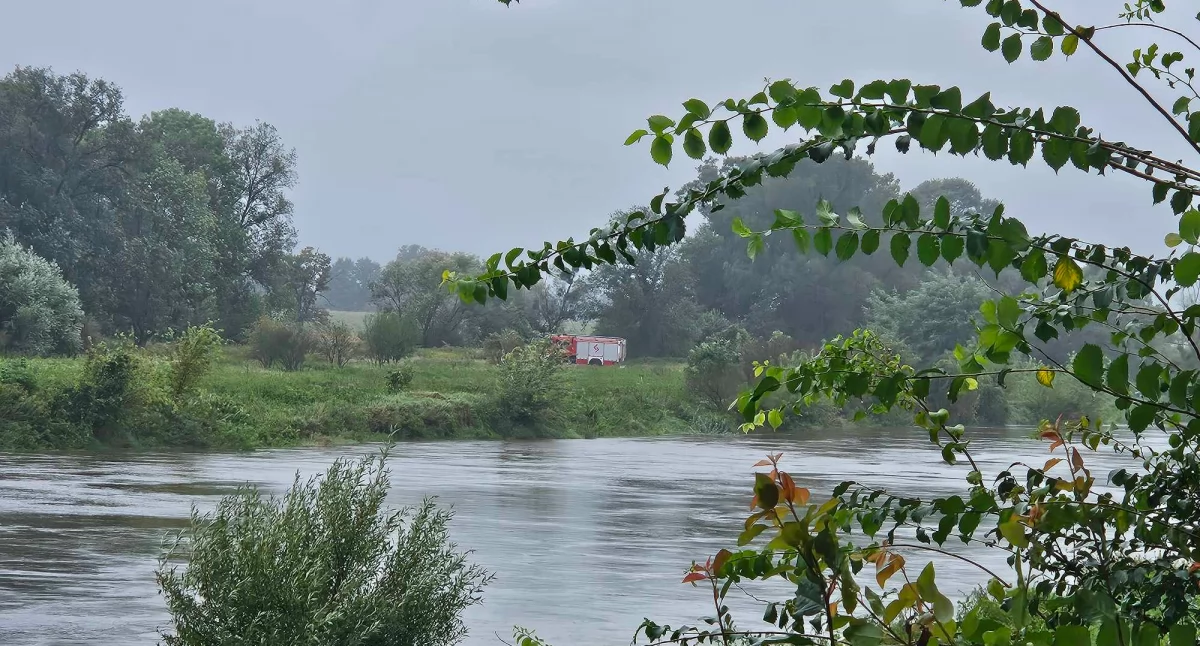 PILNE. Burmistrz apeluje o pomoc! Potrzebna każda para rąk do pracy