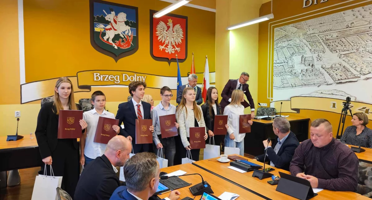Stypendia dla dolnobrzeskich uczniów