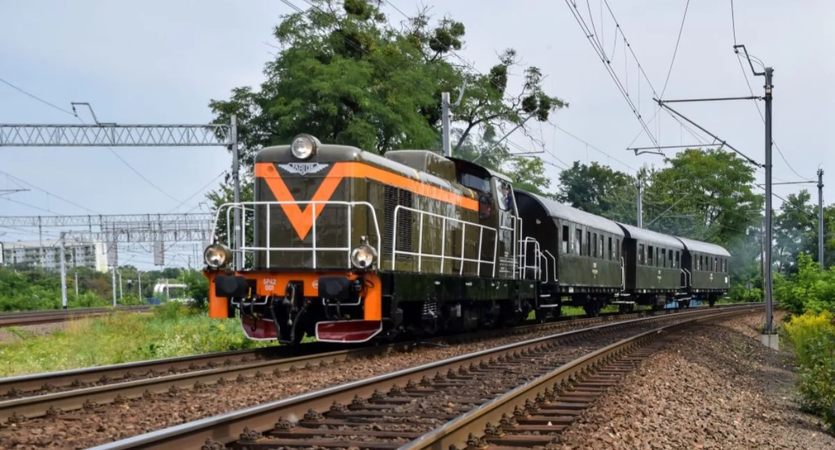 Przejazd retro-pociągiem w 180. rocznicę linii kolejowej Wrocław – Legnica