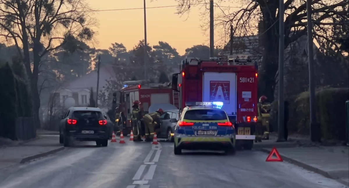 Niebezpieczne warunki na drogach! Poranne utrudnienia w Brzegu Dolnym