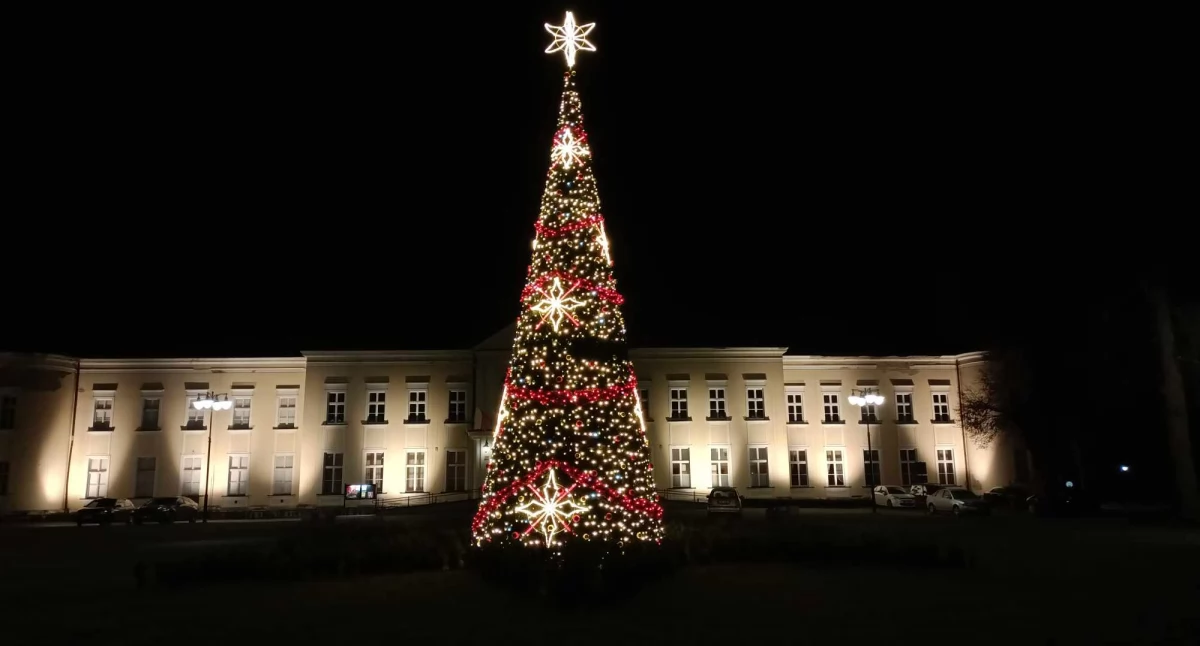 W Brzegu Dolnym już zapanował świąteczny klimat 