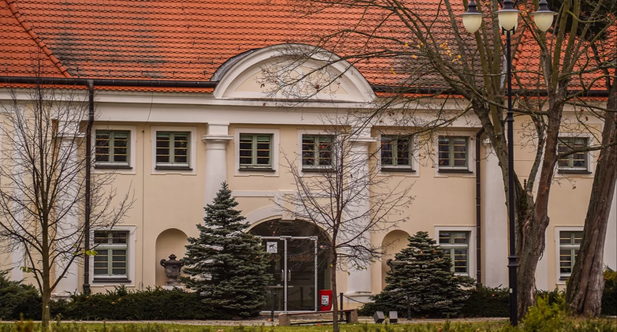 Dołącz do zespołu Urzędu Miejskiego w Brzegu Dolnym – trwa rekrutacja