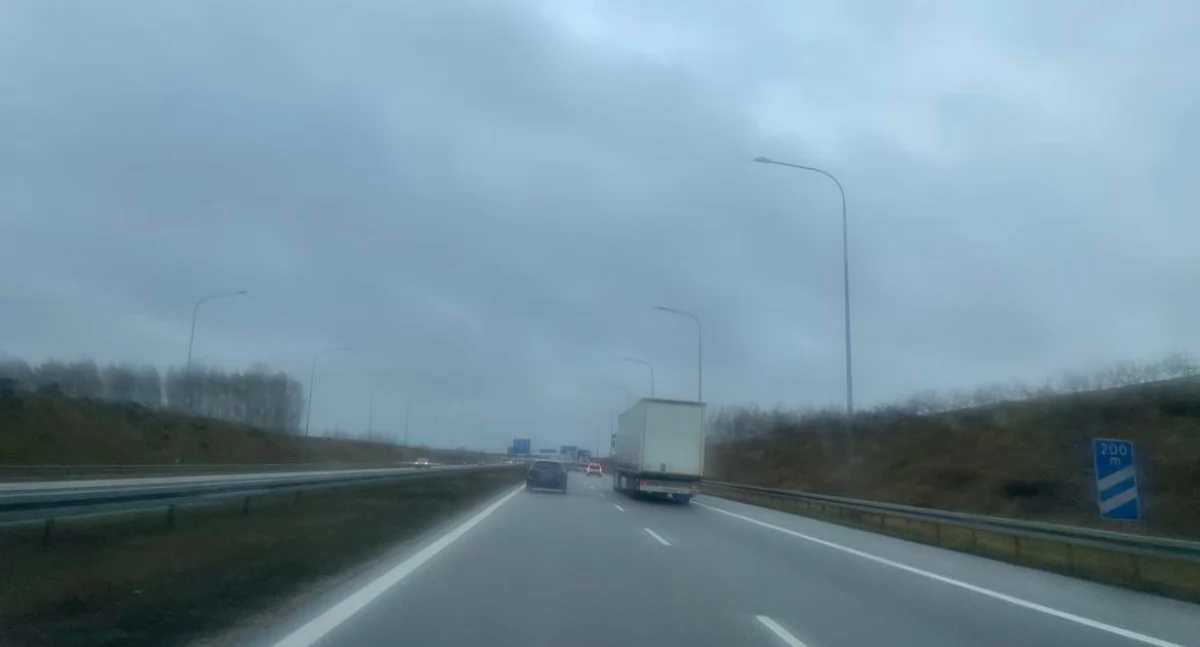 IMGW ostrzega przed silnym wiatrem w powiecie wołowskim