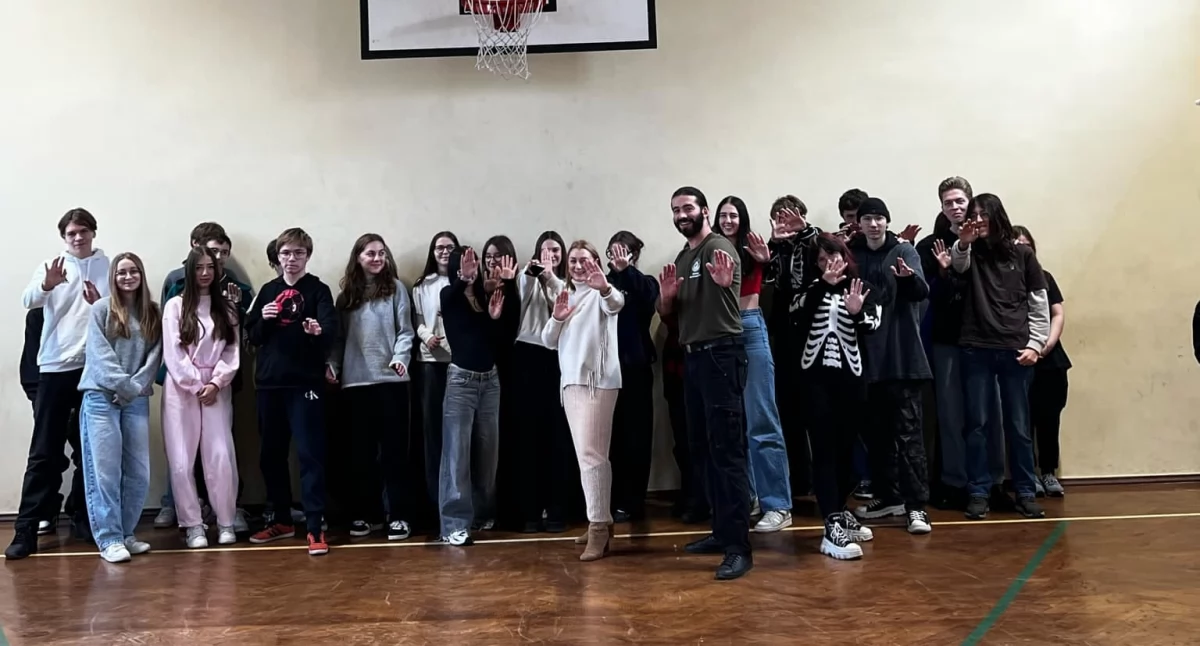 Licealiści uczą się samoobrony bez przemocy