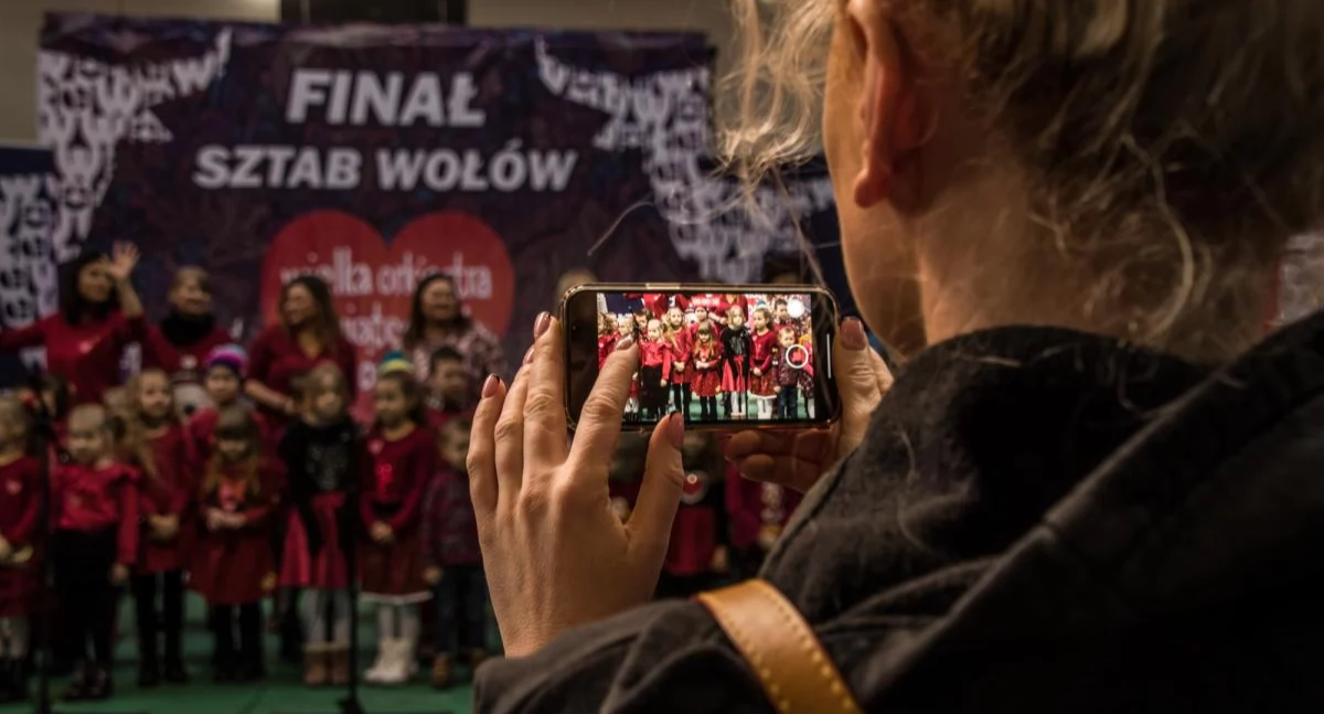 Wielka Orkiestra Świątecznej Pomocy – 33 lata pomagania i kontrowersji