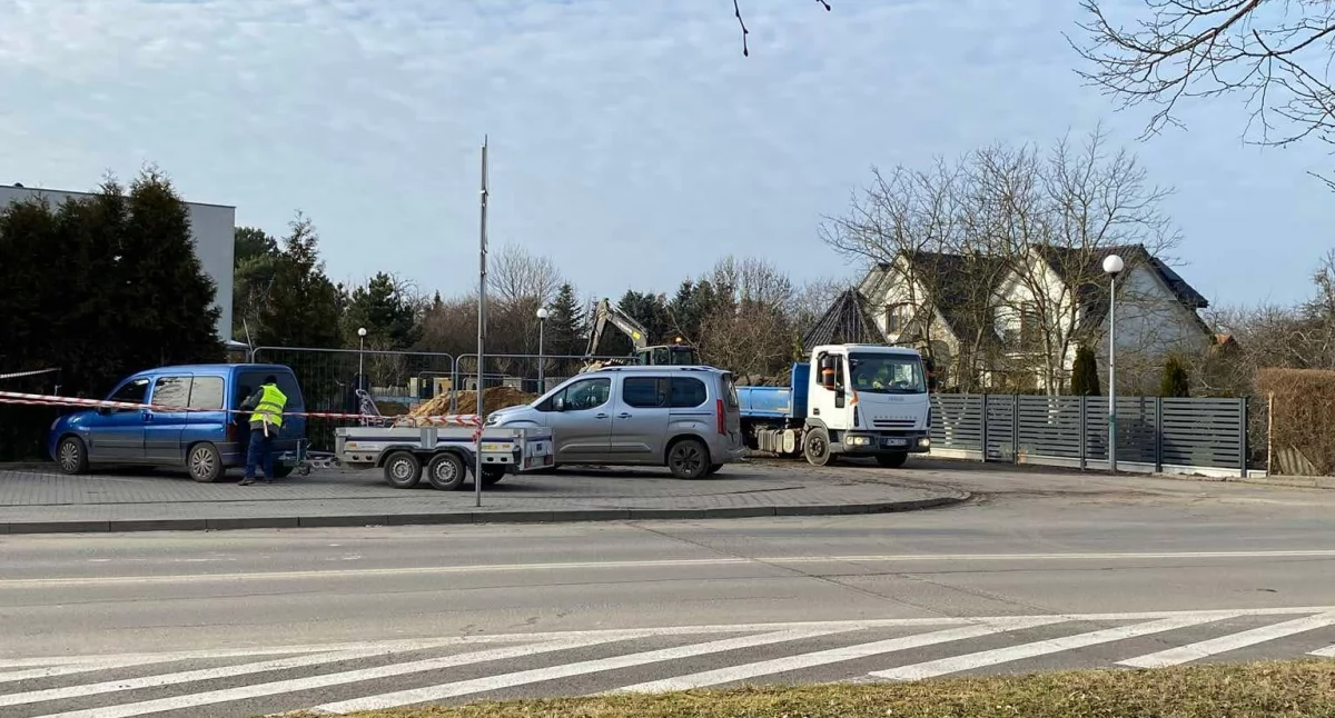 Rozpoczęła się przebudowa ul. Szkolnej w Brzegu Dolnym
