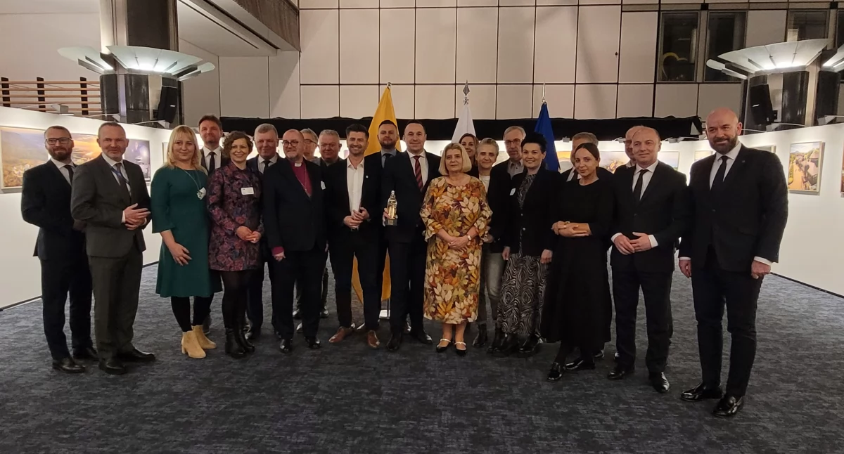 Dolnośląska delegacja w Brukseli: spotkanie z europarlamentarzystami i wystawa w Parlamencie Europejskim