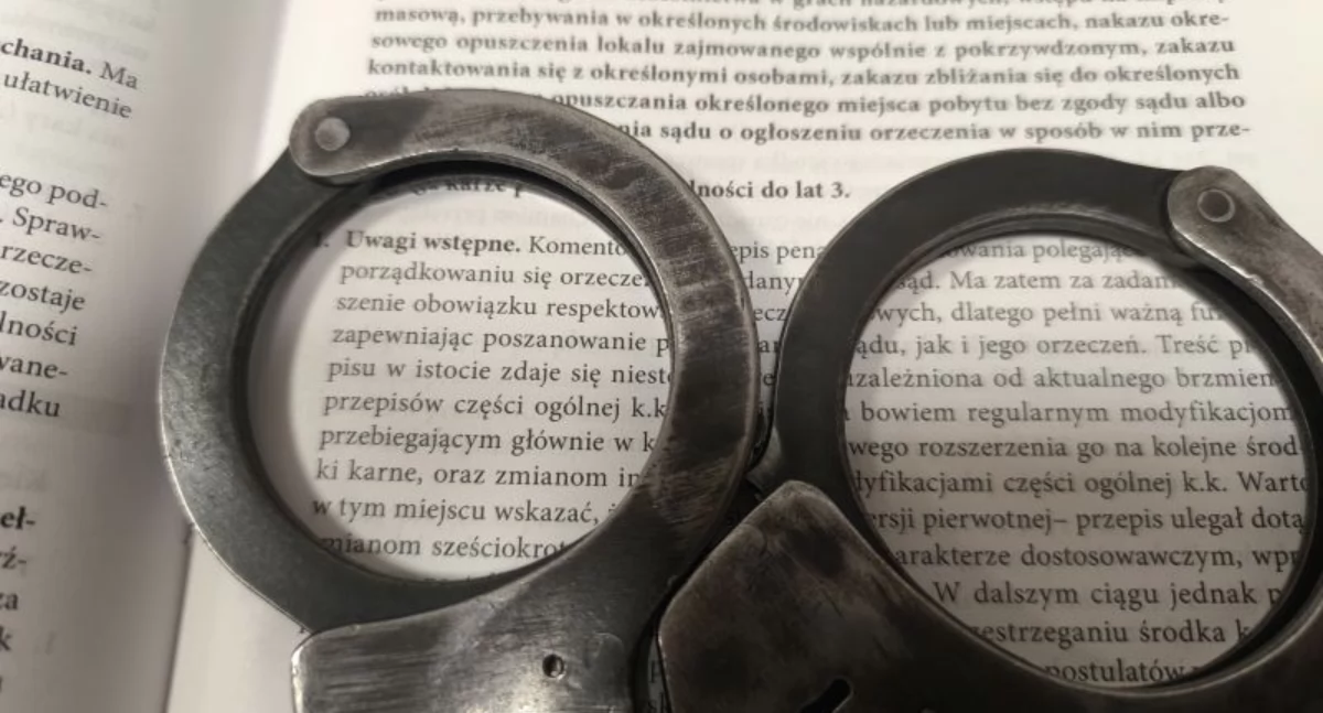  Cztery zakazy to za mało? Tym razem 24-latek trafił prosto za kraty!