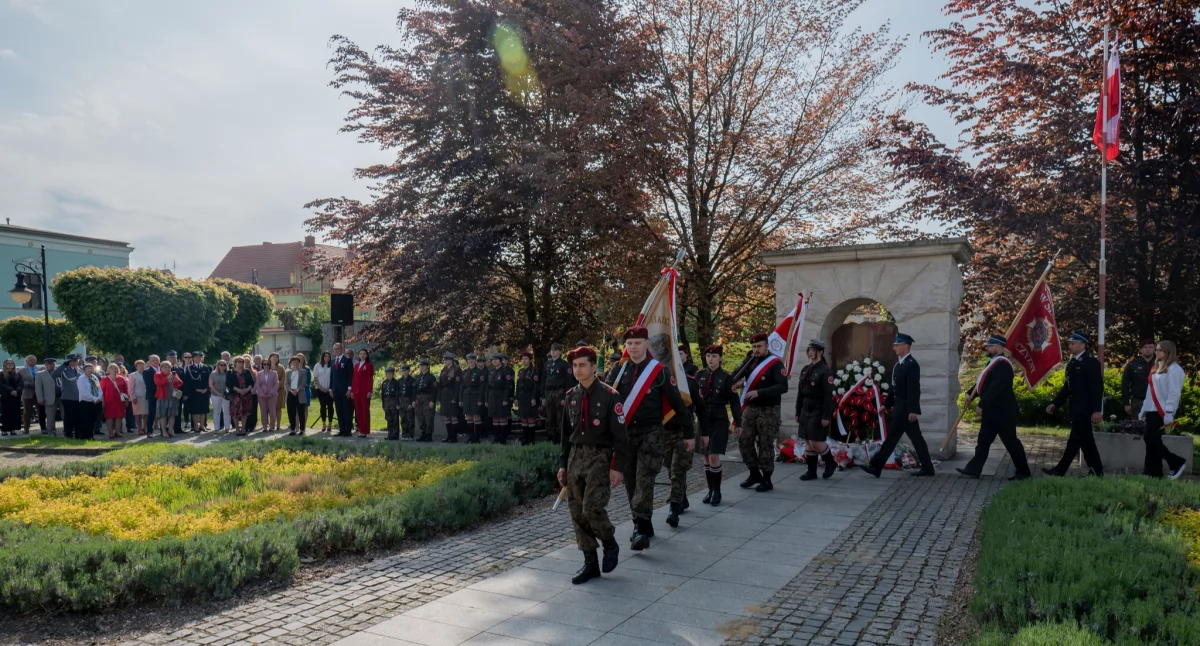 Święto Konstytucji 3 Maja w Brzegu Dolnym. Wspólna pamięć i duma narodowa