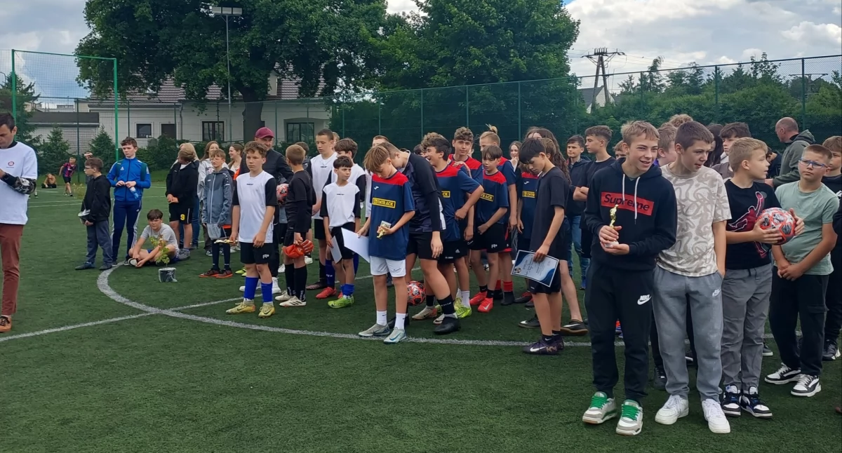 Turniej „Wygramy zdrowie” – sport i edukacja w jednym. Dwie najlepsze drużyny awansowały do finału wojewódzkiego