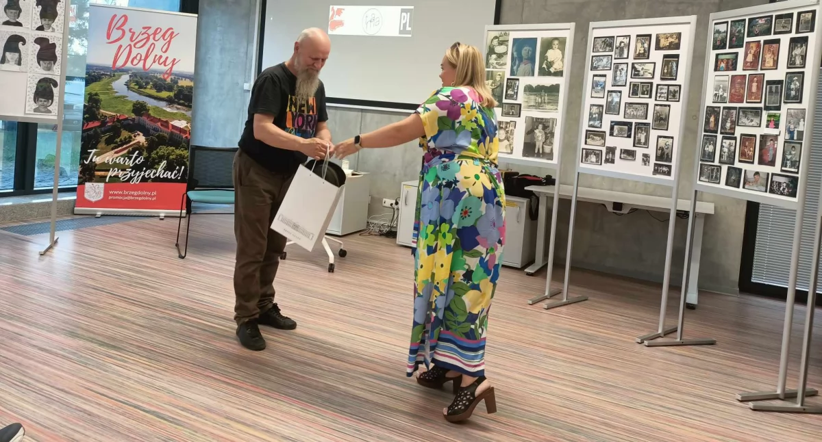 Wernisaż wystawy „Dziecko w fotografii” otworzył Dni Brzegu Dolnego