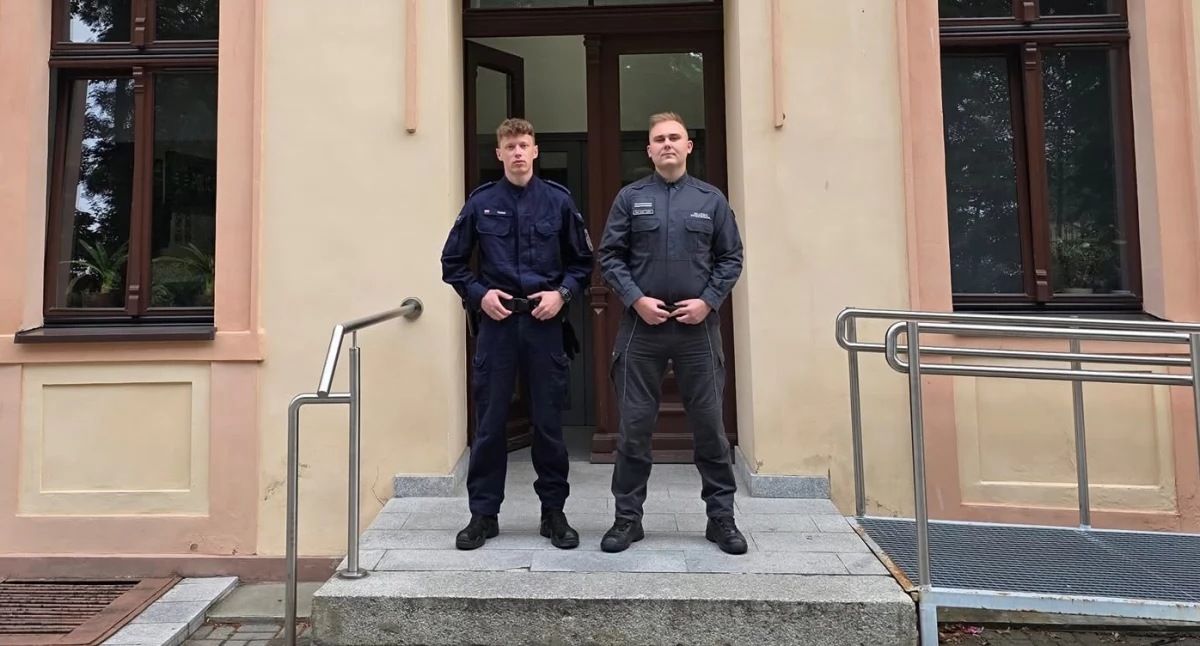Szybka reakcja policjanta i funkcjonariusza SW - pomogli zagubionej seniorce