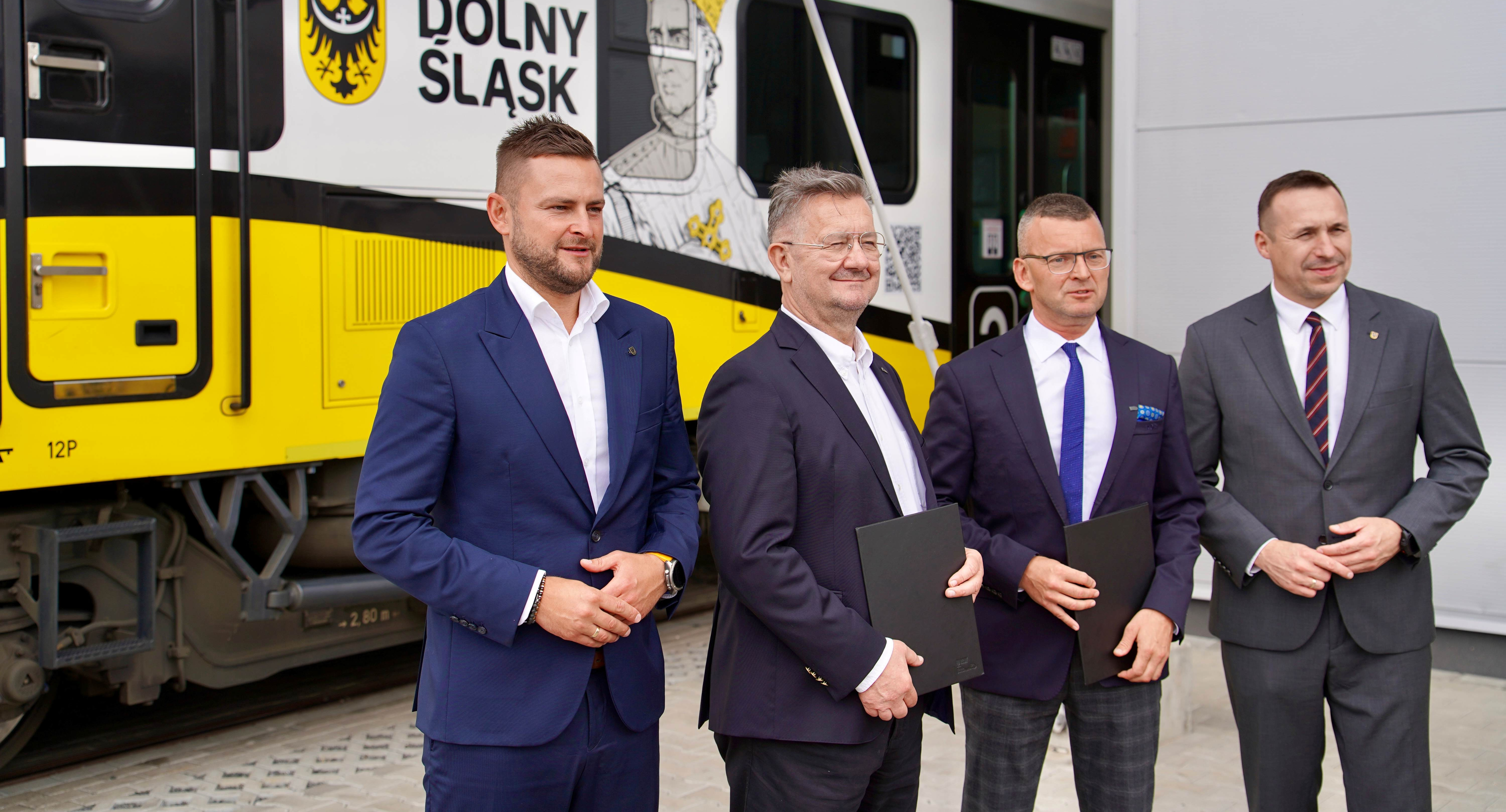 Więcej pociągów dla Kolei Dolnośląskich. Nowe Elfy dla Dolnoślązaków! 