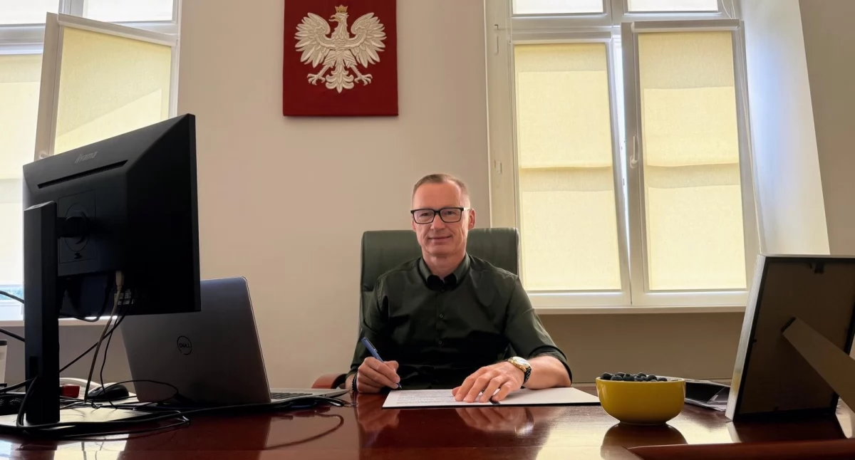 To był rok zderzenia z rzeczywistością - bilans pierwszego roku pracy nowego burmistrza Brzegu Dolnego. Rozmowa z Ireneuszem Furą, burmistrzem Brzegu Dolnego