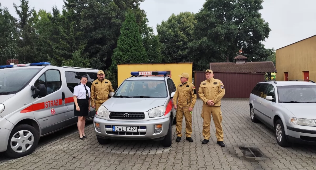 OSP Lubiąż z nowym pojazdem ratowniczym. Strażacy będą skuteczniejsi na wodzie