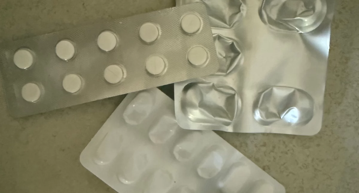 Leczenie nie ma wakacji. Apel farmaceutów w ramach kampanii DOZkonała Lekcja Zdrowia