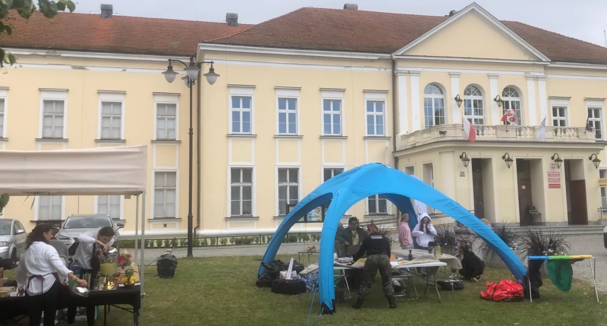Pożegnanie wakacji w Brzegu Dolnym 2025 – koncert, kino plenerowe i dyskoteka