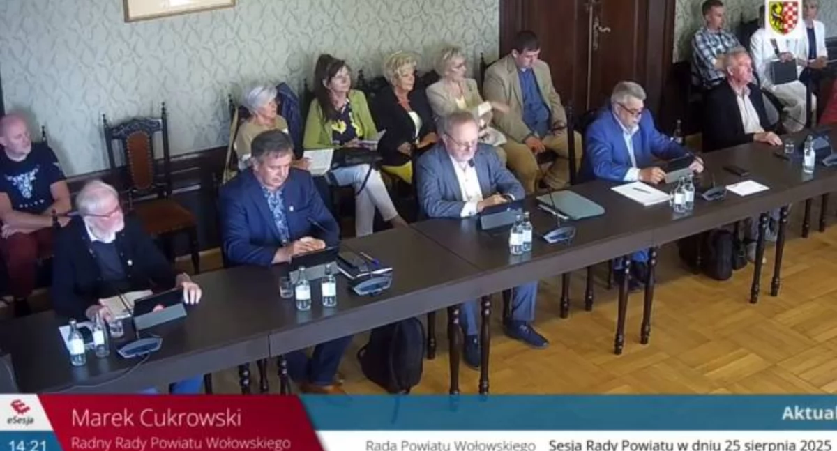 Powiatowi radni chcą jasnych wyjaśnień w sprawie PCM. Spotkanie z prezesem we wrześniu