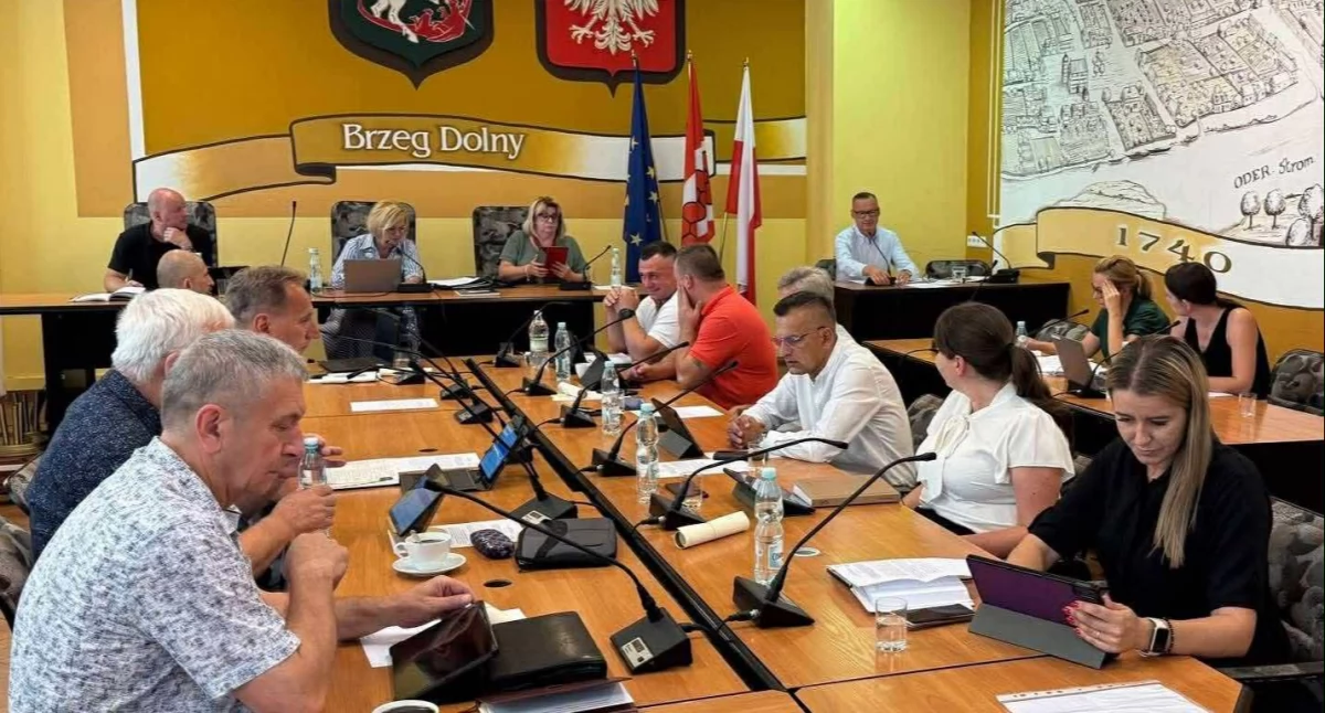 Odór, który dusi Brzeg Dolny. Czy Rokita nie chce, czy nie potrafi?