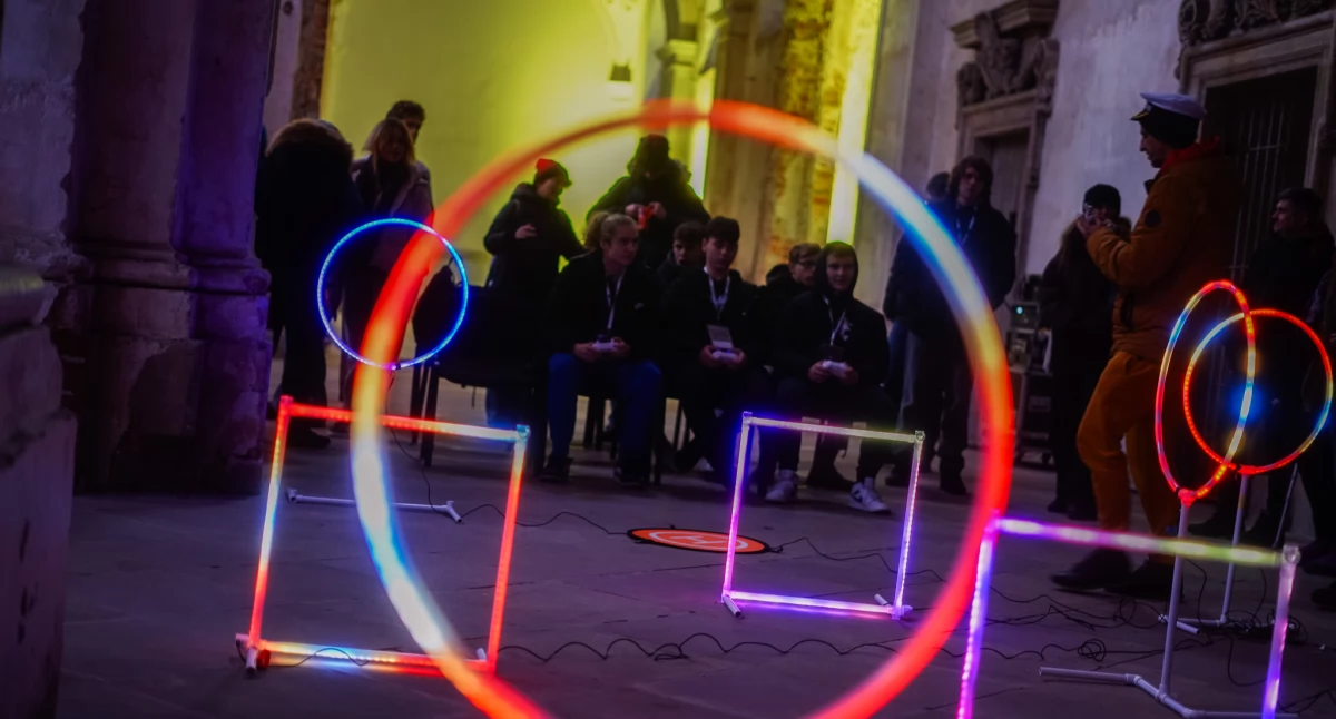 Game of Drones wraca do Lubiąża – futurystyczne widowisko w klasztornych murach