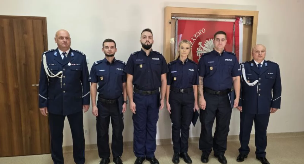Ślubowanie i wyróżnienia w Komendzie Powiatowej Policji w Wołowie