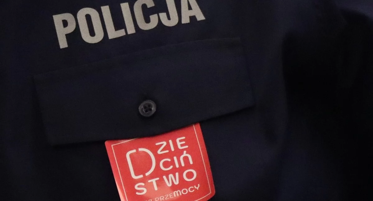 Policjanci z Wołowa wspierają ogólnopolską kampanię „Dzieciństwo bez Przemocy”