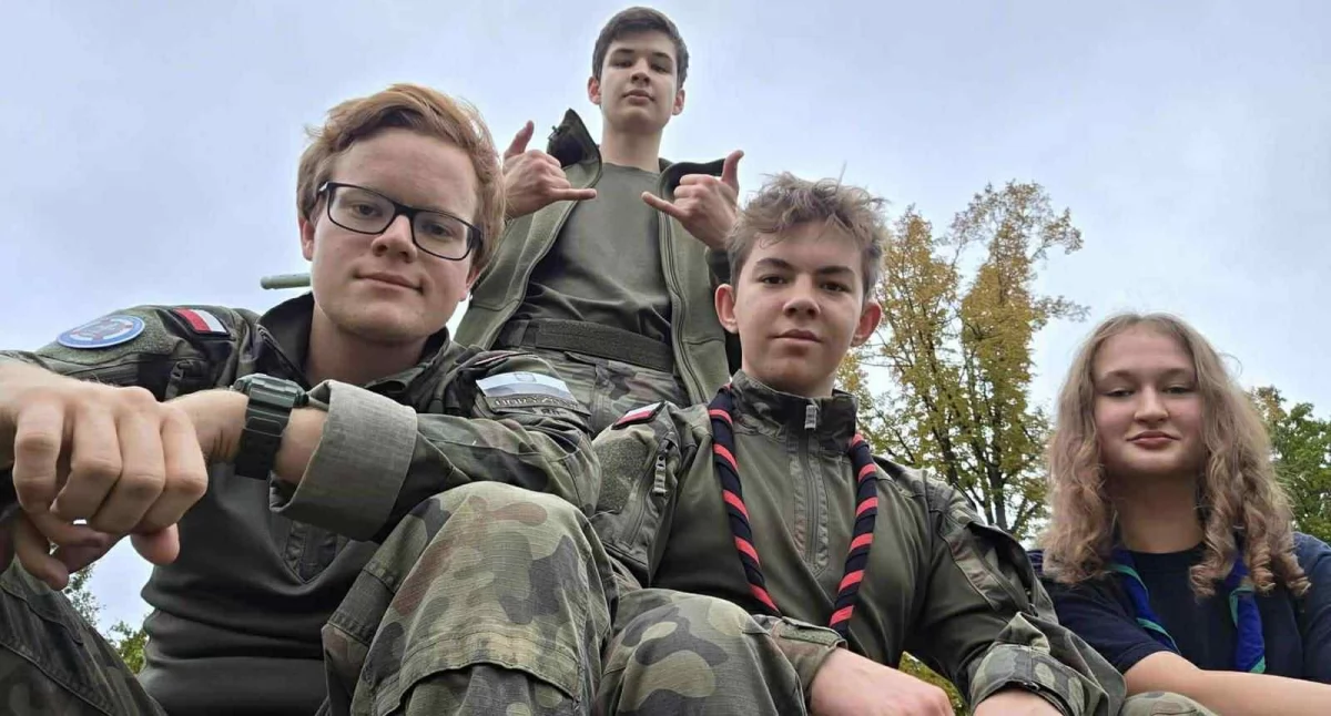 Harcerze z Wołowa pomogli po pożarze w Albertówce. „Czuwaj!