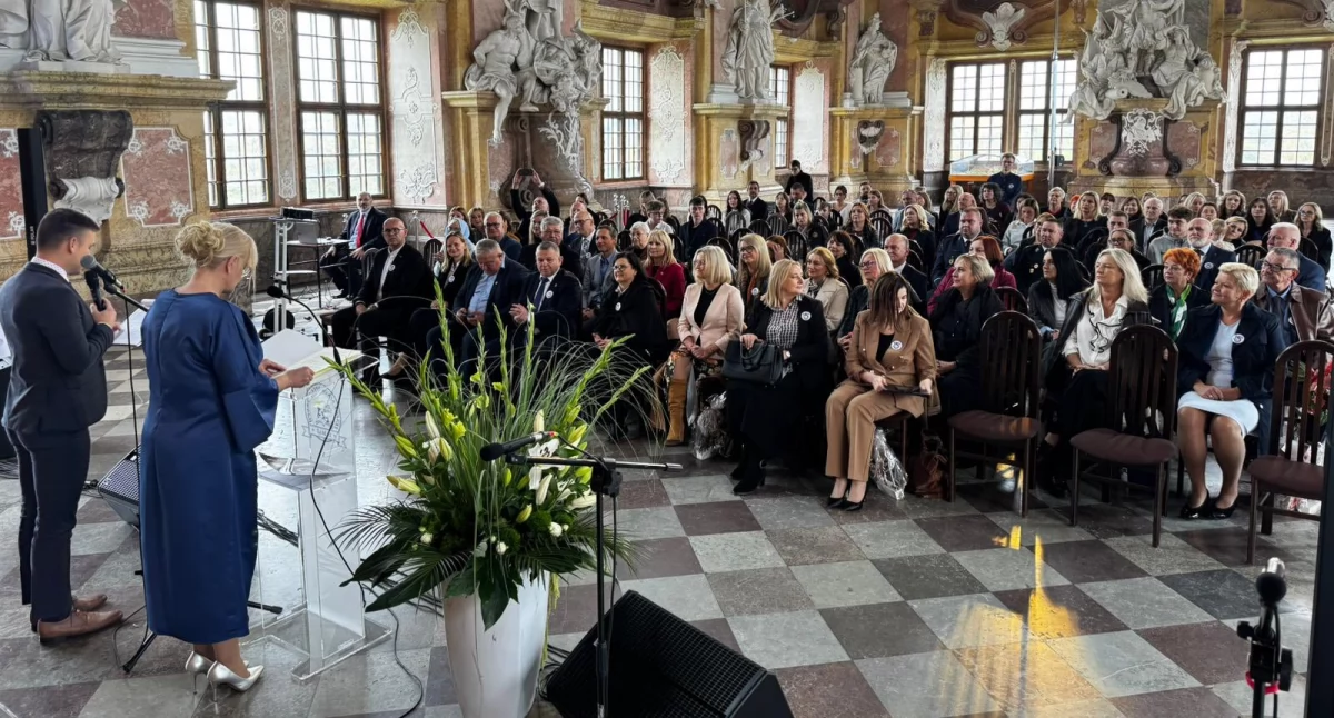Najpiękniejsza sala klasztoru była świadkiem 15-lecia Zespołu Szkół Specjalnych w Lubiążu