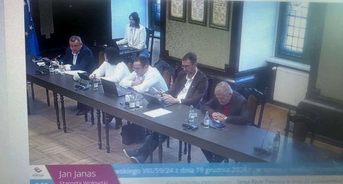 Powrót wójt. Jolanta Krysowata-Zielnica znów o sobie przypomniała – tym razem odmawiając zapłaty za remont drogi