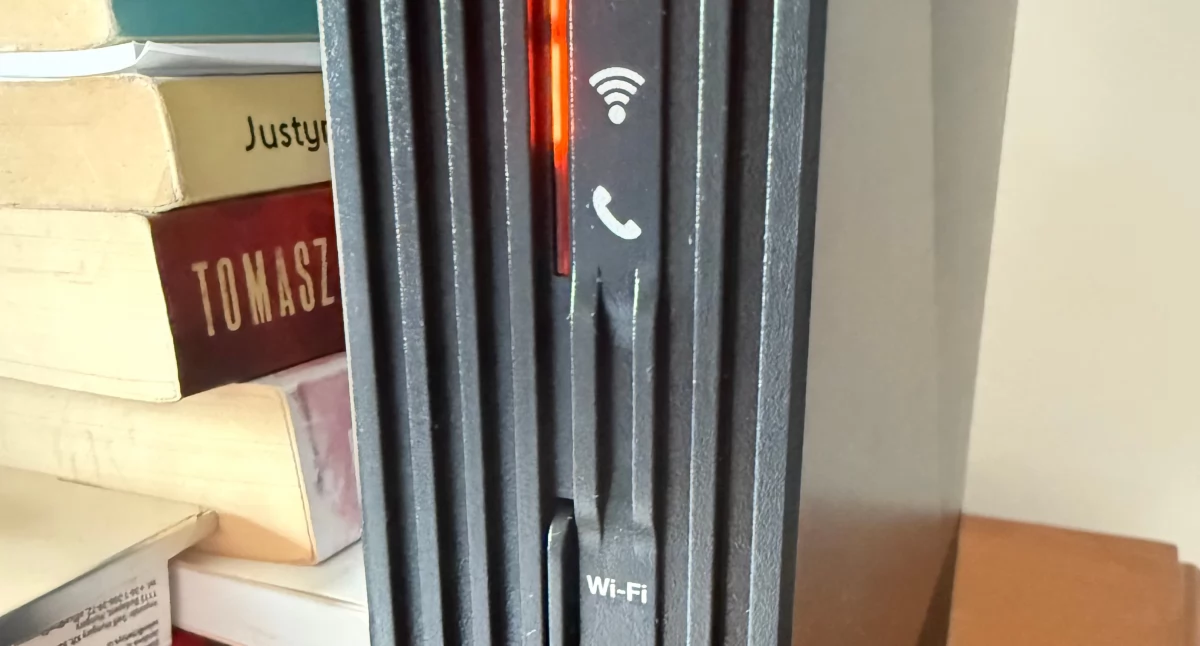 Światłowód pod ziemią, ale bez internetu. Mieszkańcy Słupa i okolic wciąż czekają na cyfrowy wiek