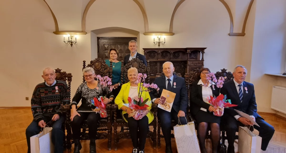 Z miłością przez 50 lat. Wołów uhonorował małżeńskie jubileusze