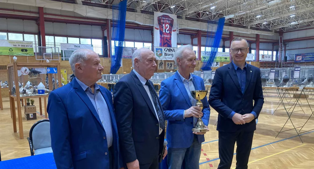 Setki rasowych okazów i 160 garłaczy. Wystawa w Brzegu Dolnym przeszła do historii
