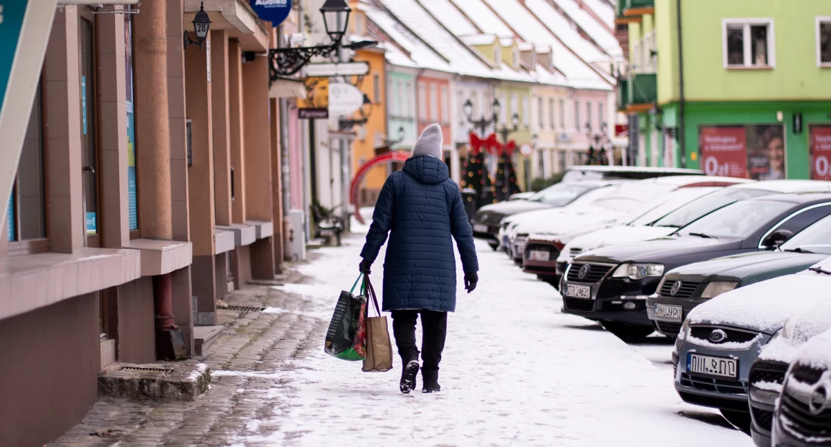 Silne mrozy nad Powiatem Wołowskim. Samorządy i rząd ostrzegają mieszkańców