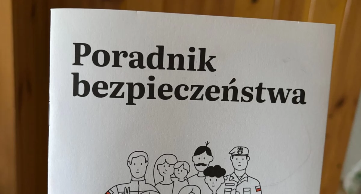 Uwaga na fałszywe „poradniki bezpieczeństwa”. Policja ostrzega przed nową metodą oszustwa