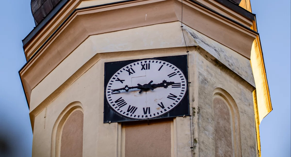 Zegarowa rewolucja na horyzoncie? Polska i Hiszpania chcą skończyć z ciągłym przestawianiem zegarków